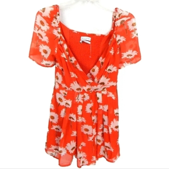 Urban Outfitters Lula Surplice Floral Romper - Picture 2 of 5